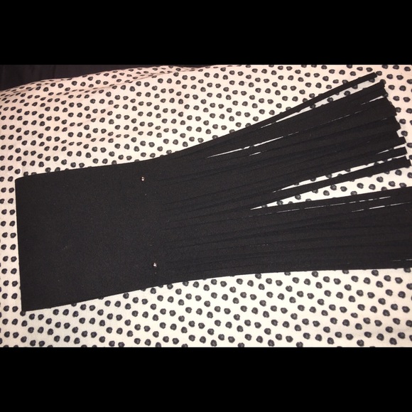 New $65 Sexy Black Suede Fringe Wrap Bracelet - Picture 5 of 6